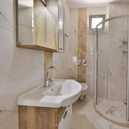 Hotel apartamentowy Duygu 3*