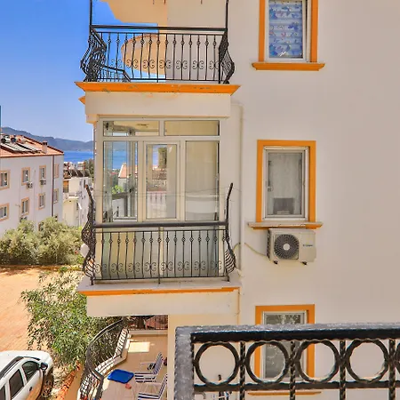 Duygu Aparthotel 3*